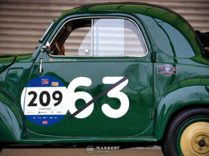 Bild 24/33 von FIAT 500 C Topolino (1951)