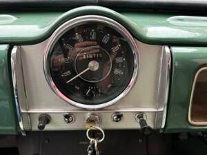 Image 5/16 of Morris Minor 1000 Traveller (1965)