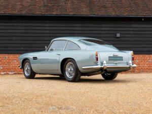 Afbeelding 3/94 van Aston Martin DB 4 (1960)