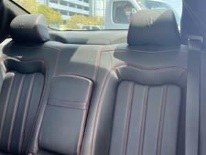 Image 24/39 de Maserati GranTurismo S (2010)