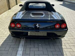 Bild 6/7 von Ferrari F 355 Spider (1999)