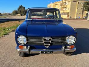 Image 3/7 de Alfa Romeo Giulia 1300 TI (1967)