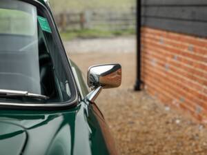 Afbeelding 21/50 van Aston Martin DB 6 (1967)