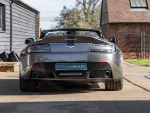 Image 5/50 de Aston Martin V12 Vantage AMR (2018)