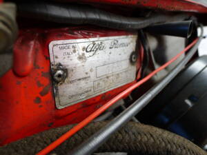 Image 14/36 of Alfa Romeo 2000 Spider Veloce (1982)