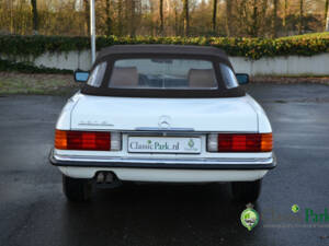 Imagen 12/41 de Mercedes-Benz 380 SL (1982)