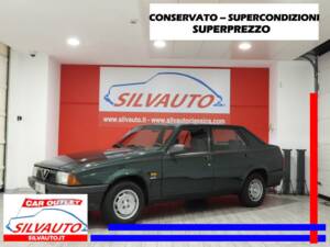 Imagen 1/14 de Alfa Romeo 75 1.6 (1991)