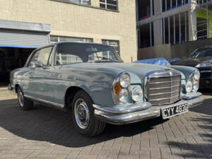 Image 1/8 of Mercedes-Benz 280 SE (1969)