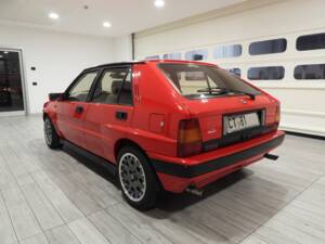 Bild 4/7 von Lancia Delta (1988)