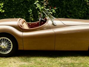 Image 16/50 of Jaguar XK 120 OTS (1950)