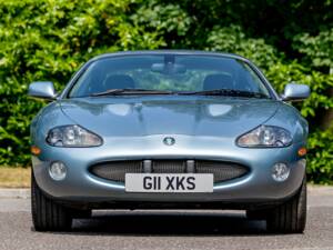 Image 6/37 of Jaguar XKR (2003)