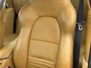 Image 29/42 de Porsche 911 Carrera 4S (2003)