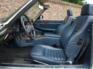 Immagine 3/50 di Jaguar XJS 5.3 V12 (1988)