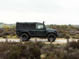 Imagen 8/8 de Land Rover Defender 110 (2012)