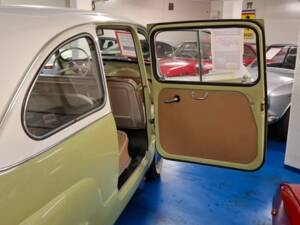 Image 34/36 of FIAT 600 D Multipla (1964)