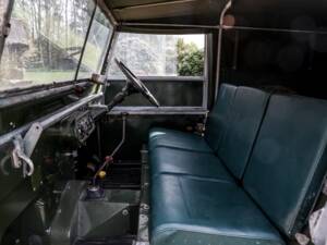 Image 31/34 of Land Rover 86 (1953)