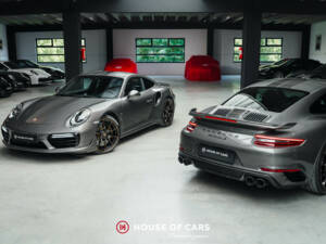 Image 1/25 of Porsche 911 Turbo S Exclusive (2018)