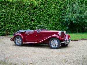 Image 23/50 of MG TD (1953)