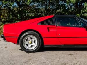 Immagine 16/50 di Ferrari 308 GTS Quattrovalvole (1983)