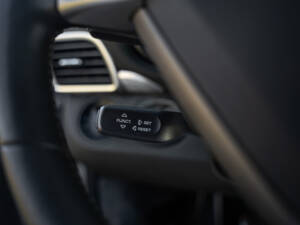 Image 67/82 of Porsche 911 Carrera 4S (WLS) (2006)