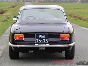 Bild 5/40 von Alfa Romeo Giulia GT 1300 Junior (1972)