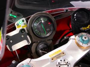 Immagine 42/50 di Ducati DUMMY (1999)