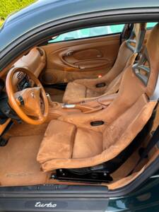 Afbeelding 27/32 van Porsche 911 Turbo (2001)