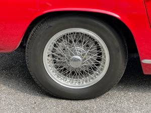Image 22/41 of Maserati 3500 GTI Touring (1964)