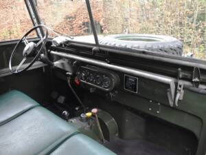 Image 27/39 of Land Rover 80 (1952)