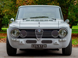 Bild 7/8 von Alfa Romeo Giulia 1300 Super (1972)