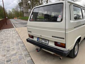 Imagen 3/40 de Volkswagen T3 Kombi 2.0 (1981)