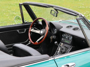 Image 46/50 of Alfa Romeo 2000 Spider Veloce (1979)