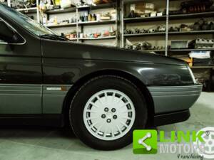 Image 5/10 of Alfa Romeo 164 2.0i V6 Turbo (1991)