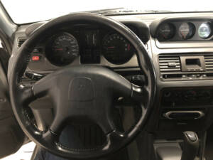 Image 18/24 de Mitsubishi Pajero 3500 V6 (1998)