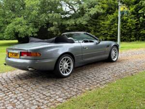 Image 24/28 of Aston Martin DB 7 Volante (1997)