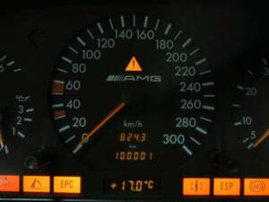 Image 18/30 of Mercedes-Benz SL 600 6.0 AMG (1996)