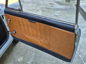 Image 26/43 of Autobianchi Bianchina Panoramica (1969)