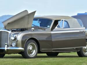 Image 22/50 of Bentley S 1 Continental DHC (1958)