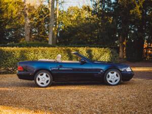 Imagen 4/7 de Mercedes-Benz SL 600 (1995)