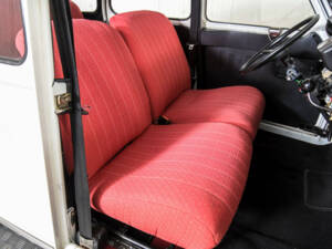 Image 24/50 de Citroën 2 CV 6 (1987)