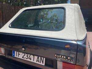 Bild 39/39 von Volkswagen Golf I Cabrio GLi 1.8 (1990)