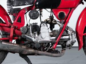 Image 48/50 of Moto Guzzi DUMMY (1950)
