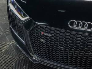 Image 35/50 of Audi R8 V10 Spyder (2018)