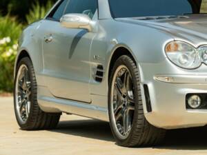 Image 14/50 de Mercedes-Benz SL 65 AMG (2005)