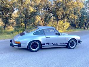 Image 5/7 de Porsche 911 2.7 S (1975)