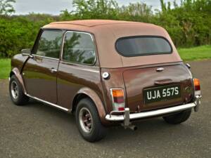 Imagen 4/50 de Leyland Mini 1275 Wood &amp; Pickett (1976)