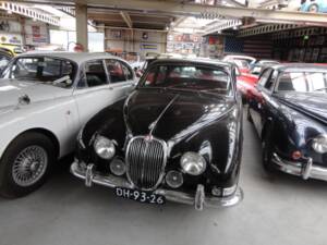 Immagine 2/50 di Jaguar S-Type 3.8 (1964)