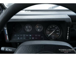 Image 16/21 of Land Rover Defender 90 (1996)