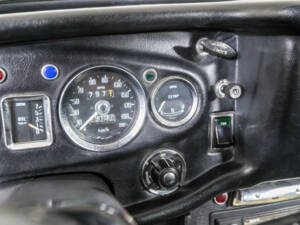 Imagen 27/50 de MG MGB GT (1975)