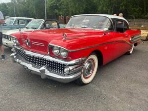 Afbeelding 49/52 van Buick Special Riviera Coupé (1958)